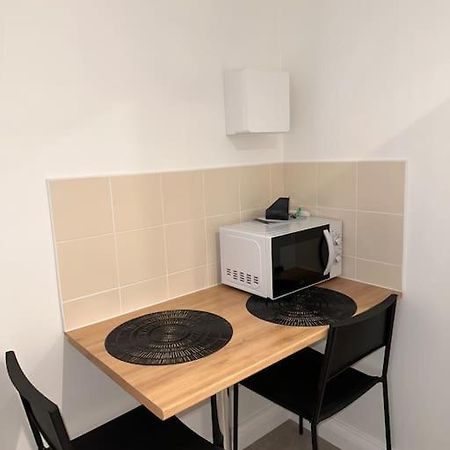 Studio 3 Au Coeur De Perigueux Apartment Luaran gambar