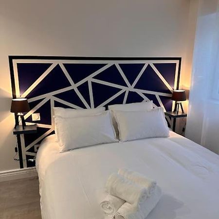 Studio 3 Au Coeur De Perigueux Apartment Luaran gambar