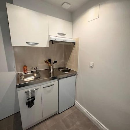 Studio 3 Au Coeur De Perigueux Apartment Luaran gambar