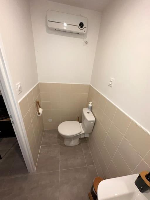 Studio 3 Au Coeur De Perigueux Apartment Luaran gambar
